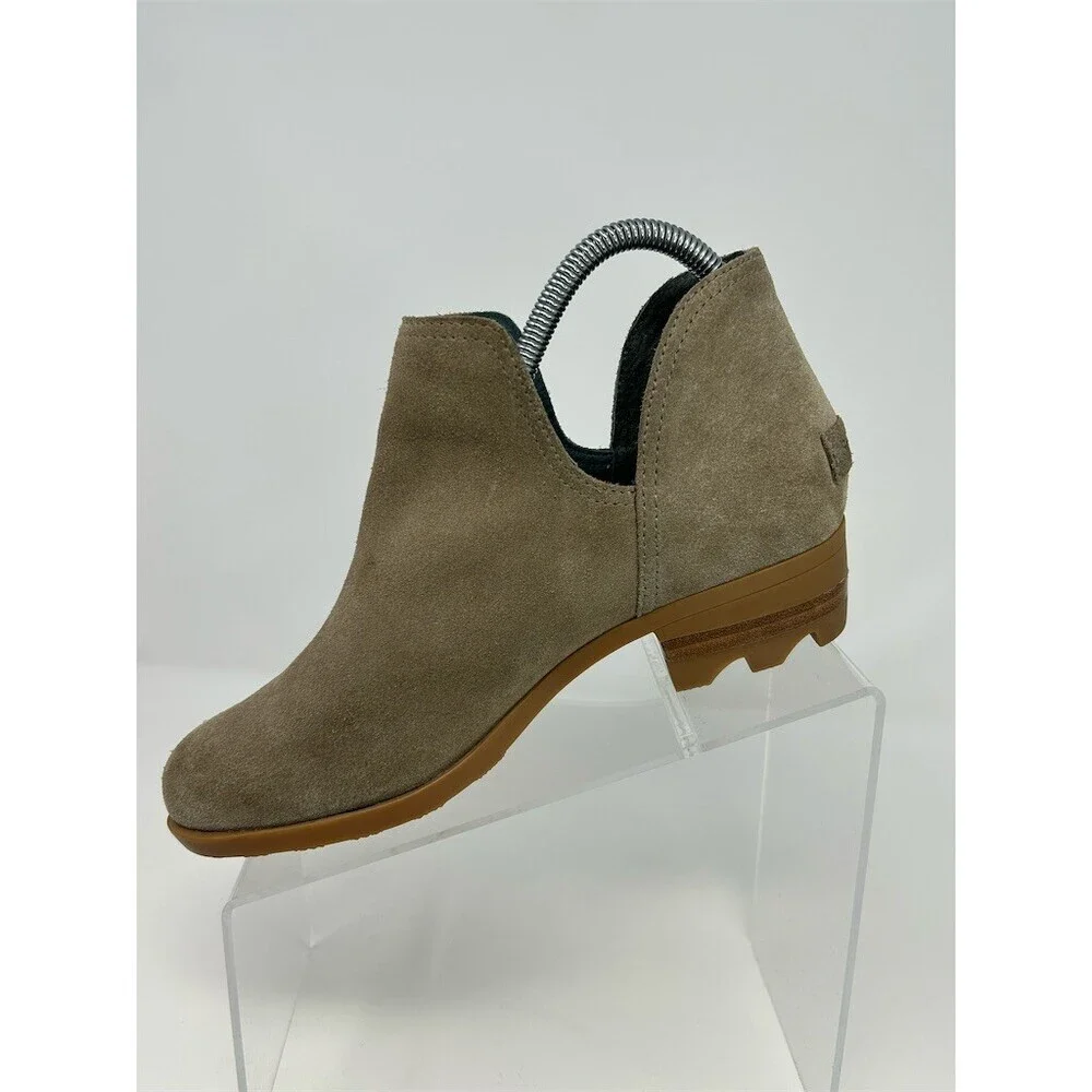 SOREL Lolla II Cut Out Ankle Booties Womens Beige Slip-On Lug Sole Size 7